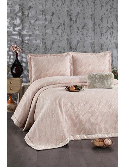 Çeyiz Diyarı Julia Şönil Çift Kişilik Yatak Örtüsü 260x260 cm Somon - S000493258-24085