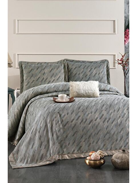 Çeyiz Diyarı Julia Şönil Çift Kişilik Yatak Örtüsü 260x260 cm Turkuaz - S000493263-20055