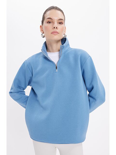 TUDORS Kadın Relax Fit Rahat Kesim Pamuklu İçi Polarlı Yarım Fermuarlı Mavi Dik Yaka Sweatshirt - S000523094-17234