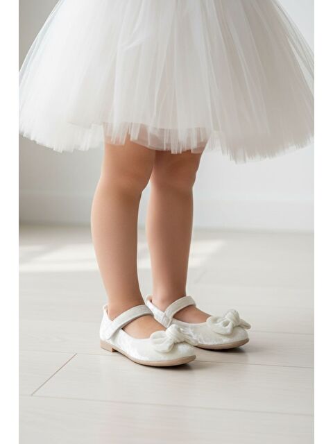 GÖRKEM BEBE AYAKKABI VE TEKSTİL Fiyonk Detaylı Kız Bebek Babet - S000494527-20063