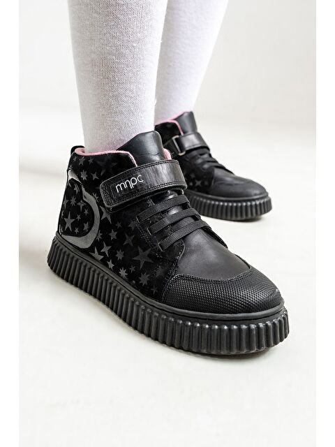 Mnpc Kız Çocuk Siyah Hakiki Deri Suya Dayanıklı Anatomik Günlük Bot - S000446390-19351