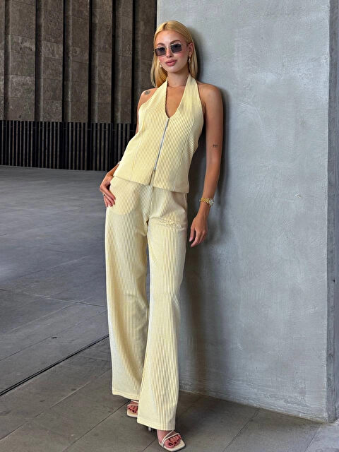 Hazelin Kadın Sarı Çizgili Önü Fermuarlı Bluz Pantolon İkili Takım HZL25S-ZK13691 - S000411069-20072