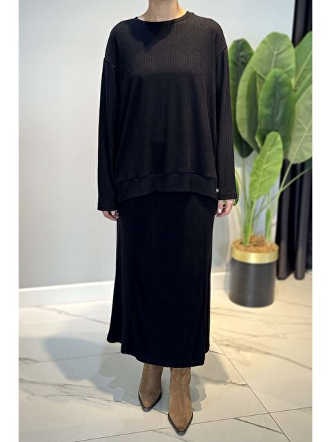 Remsa Yün İşlemeli Etekli Triko Takım 6960 Siyah - S000463845-19351