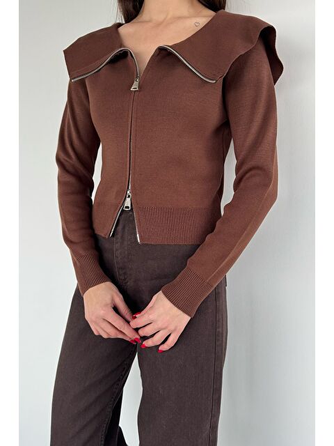 Gülseli Kadın Bebe Yaka Fermuarlı Triko Bluz - S000517471-19413