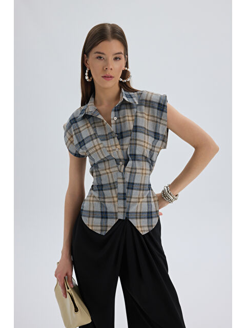 Mai Collection Frenzy Ekoseli Gri Kısa Gömlek