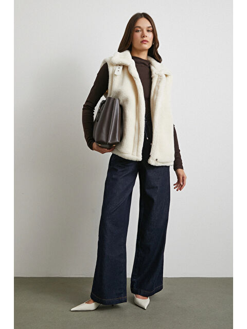 Never More Yaka Detaylı Yumoş Yelek Ekru - S000464560-19965