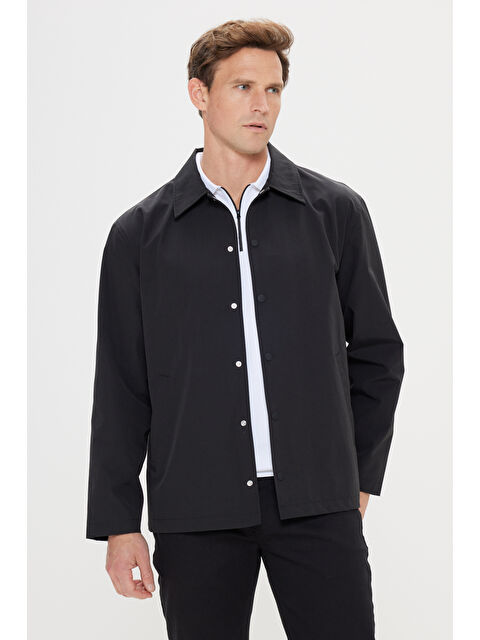 Altınyıldız Classics Erkek Siyah Standart Fit Normal Kesim Gömlek Yaka Cepli Rahat Mont - S000403007-19351