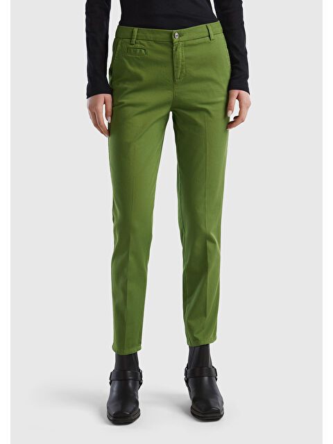 United Colors Of Benetton Kadın Soluk Yeşil Elastanlı Basic Chino Pantolon - S000307942-18194