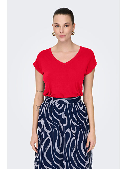 Only Onlrilla Regular Fit V Yaka Kısa Kollu T Shirt 15315776