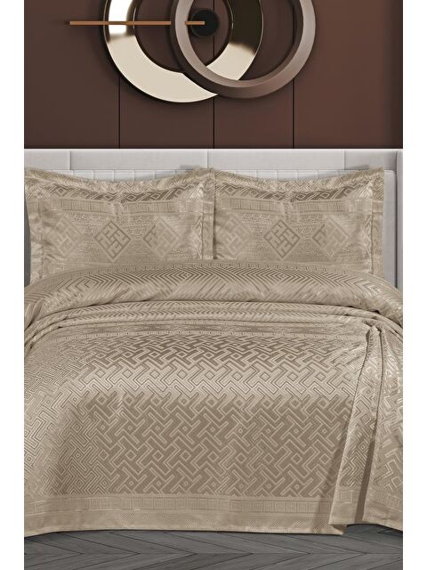 Çeyiz Diyarı Lena Şönil Çift Kişilik Yatak Örtüsü 240x260 cm Bej - S000493313-19928