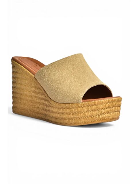 Fox Shoes Bej Kadın Terlik Y996559902