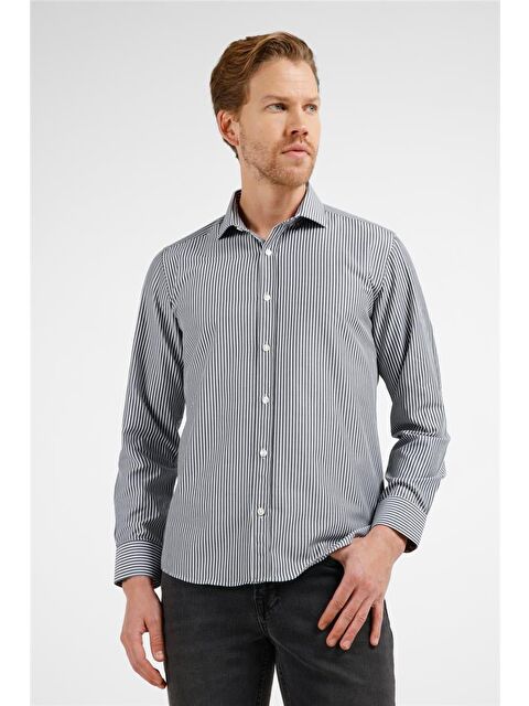 İMZA Siyah - Beyaz Çizgili Desen İtalyan Yaka Uzun Kol Cepsiz Slim Fit Pamuklu Gömlek 1004255217