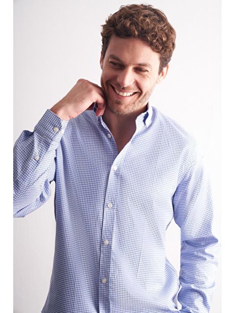 İMZA Beyaz - Mavi Düğmeli Yaka Kareli Desen Uzun Kol Premium Slim Fit %100 Pamuk Gömlek 1004255186 - S000531235-37234