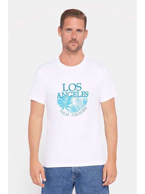 TUDORS Erkek Slim Fit Dar Kesim %100 Pamuk Yumuşak Dokulu Baskılı Beyaz Bisiklet Yaka Tişört