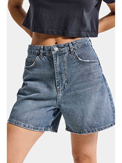 It's Basic Kadın Koyu Jean Rengi 2s6-125 Mom Fit Midi Boy %100 Pamuk Denim Şort