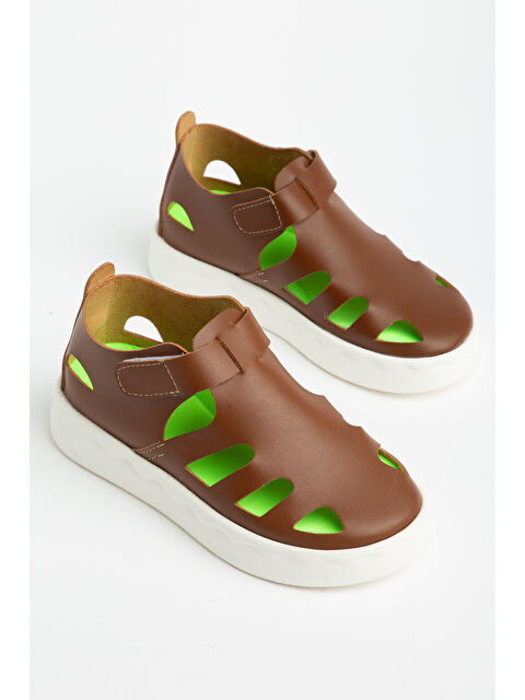 TONNY BLACK Çocuk Unisex Kahve Hafif Tabanlı Rahat Cırtlı Sandalet