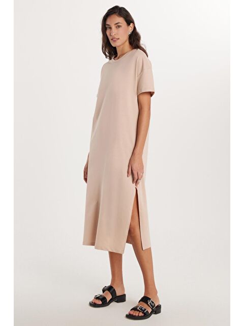 TUDORS Kadın Regular Fit Kısa Kollu Bisiklet Yaka Bej Elbise - S000520534-19928