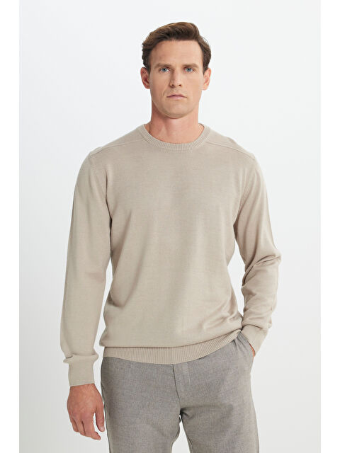 Altınyıldız Classics Erkek Bej Yünlü Sıcak Tutan Standart Fit Normal Kesim Bisiklet Yaka Triko Kazak - S000403038-19928