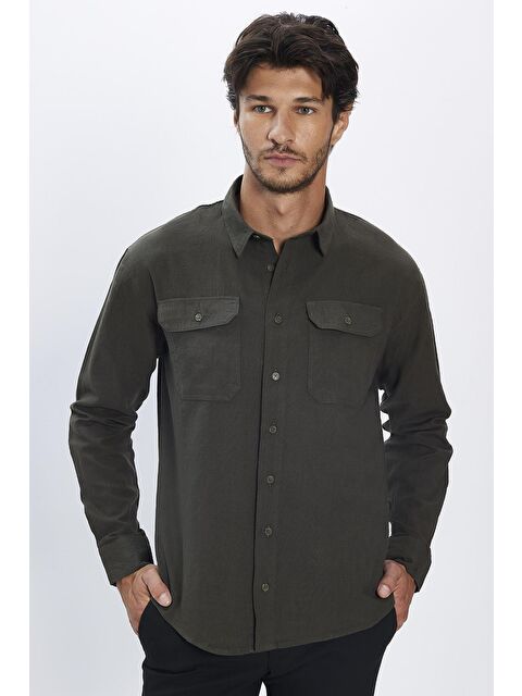 TUDORS Erkek Relax Fit Rahat Kesim %100 Pamuk Keten Doku Cift Cepli Haki Gömlek