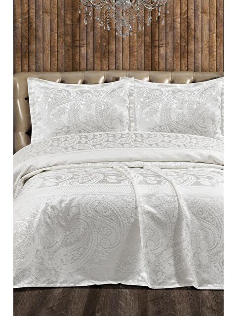 Çeyiz Diyarı Arlina Şönil Çift Kişilik Yatak Örtüsü 240x260 cm Krem - S000493380-19966