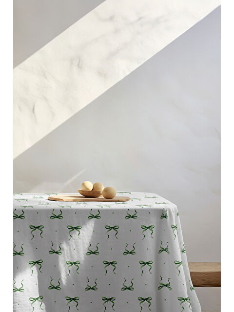 Asdiva Fiore Fiyonk Desenli Ölçü Seçenekli Masa Örtüsü - Yeşil /Beyaz - S000493382-5206