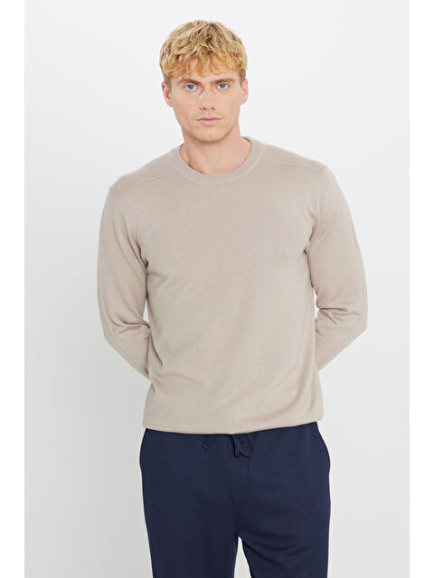 AC&Co / Altınyıldız Classics Erkek Bej Melanj Yünlü Sıcak Tutan Normal Kesim Bisiklet Yaka Triko Kazak - S000512342-19928