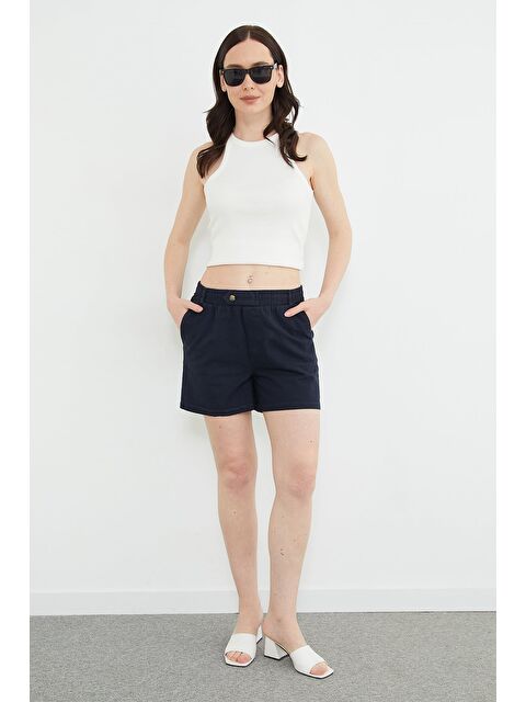 Fullamoda Beli Lastikli Düğme Detaylı Gabardin Şort