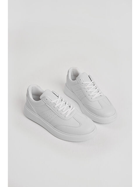 TONNY BLACK Erkek Beyaz Kalın Faylon Hafif Taban Bağcıklı Spor Ayakkabı - S000493877-21165