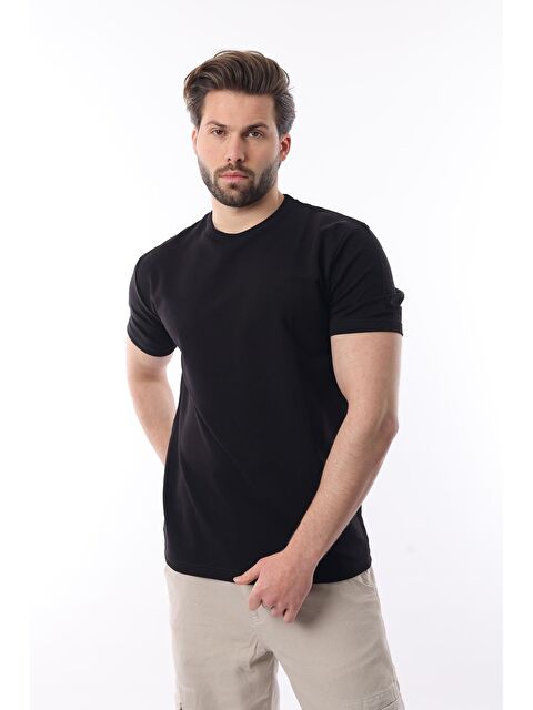 Madmext Siyah Bisiklet Yaka Basic Kısa Kollu Tişört 7042 - S000423940-19351