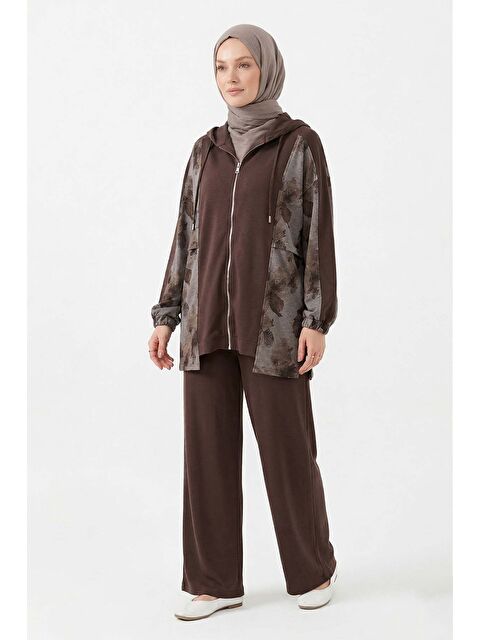 Remsa Çiçek ve Fermuar Detay Kap Pantolonlu Takım 70081-2 Kahverengi
