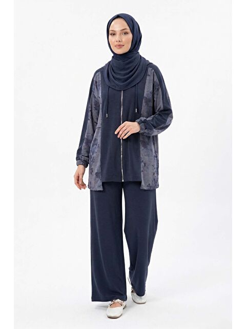Remsa Çiçek ve Fermuar Detay Kap Pantolonlu Takım 70081-2 Lacivert