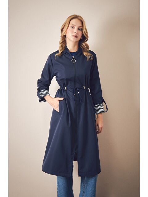 Fullamoda Basic Beli Lastikli Kolu Katlamalı Kapüşonlu Trençkot - S000291212-21164