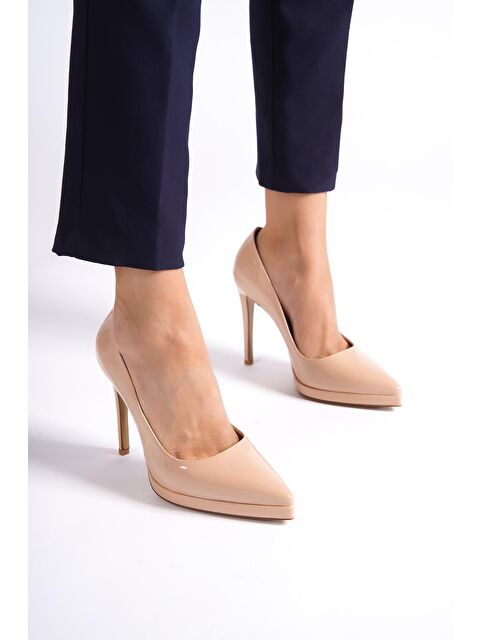 Capone Outfitters Sivri Burunlu Platform Yüksek Topuklu Kadın Ayakkabı - S000180315-19928