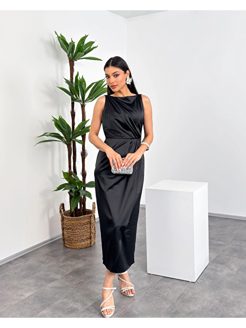 Mialora Kayık Yaka Bel Pileli Önden Yırtmaçlı Kolsuz Diz Boy Tam Kalıp Kadın Elbise - S000514053-19351