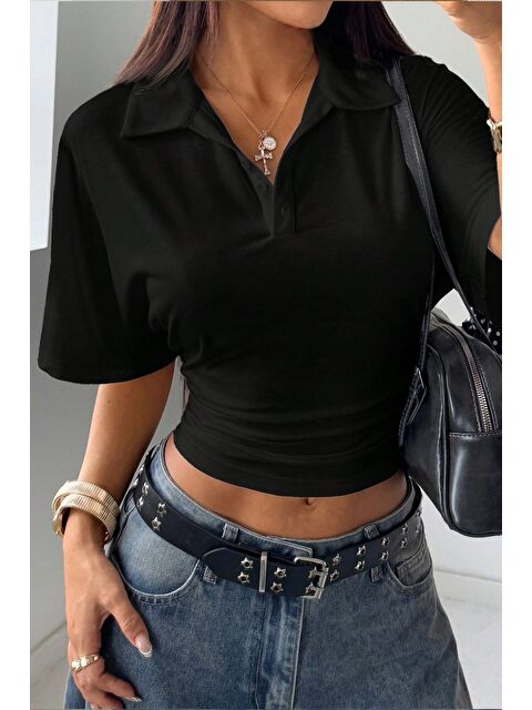 Tarz Cool Kadın Beyaz Crop Belden Oturan Tişört Polo Yaka Modern Tasarım