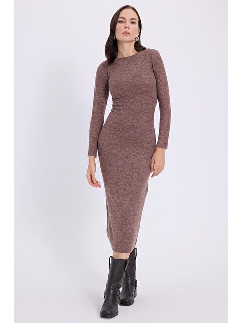 TUDORS Kadın Slim Fit Dar Kesim Bisiklet Yaka Kahverengi Elbise - S000520560-19413