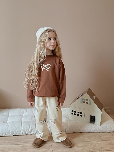 carla10 Kız Çocuk Pamuklu Fiyonk Desenli Eşofman Takımı Kahverengi - S000491399-19413