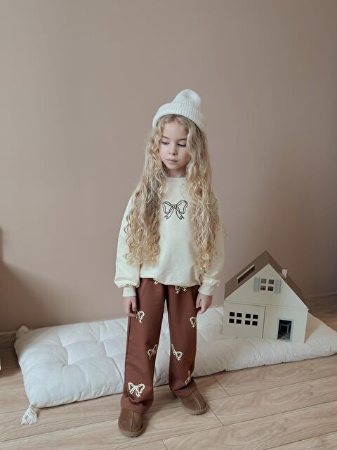 carla10 Kız Çocuk Pamuklu Fiyonk Desenli Eşofman Takımı Krem - S000491399-19966