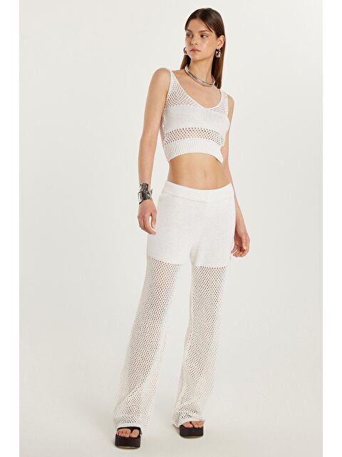 TUDORS Kadın Slim Fit Dar Kesim Askılı Örme Detaylı U Yaka Ekru Takım - S000520571-19965