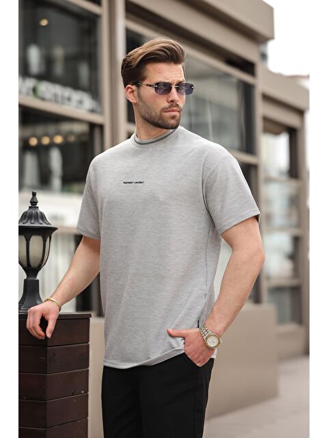 Madmext Grimelanj Nakış Detaylı Basic Erkek T-Shirt E7106 - S000423955-74