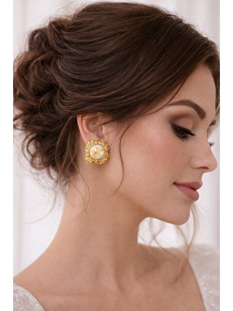 New Obsessions İşleme Detaylı Gold Düğme Küpe - S000491391-20063