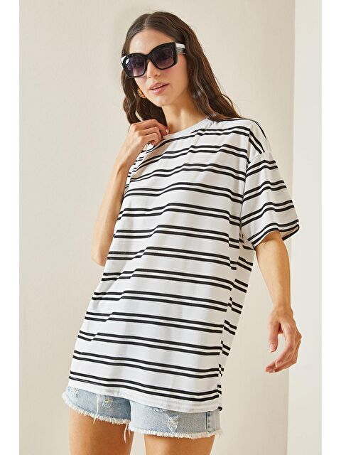 Xhan Beyaz Çizgili Oversize Tişört 5YXK1-48508-01 - S000191439-20063