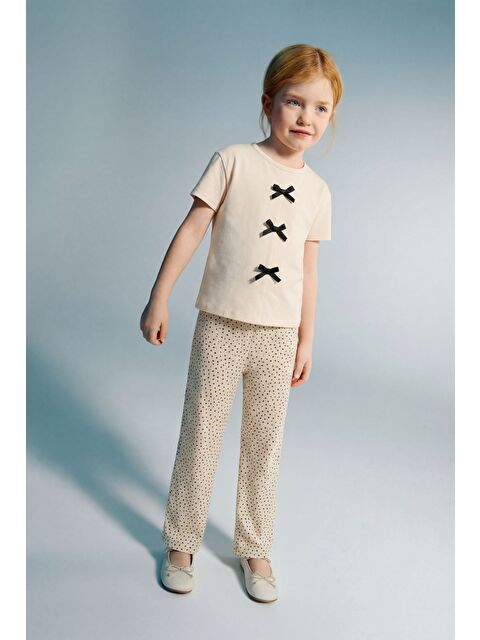 Magu Kız Çocuk Pamuklu Krem Siyah Fiyonk Detaylı Tişört Pantolon Takım