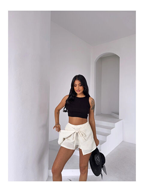 Hazelin Kadın Açık Krem Bağlama Detay Müslin Şort HZL25S-DSB2323 - S000369575-19966