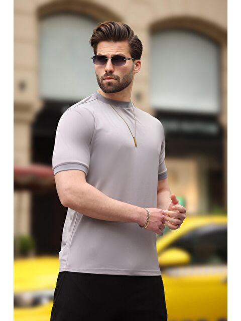 Madmext Boyalı Gri Düz Bisiklet Yaka Basic Erkek Tişört E7129 - S000423964-22875