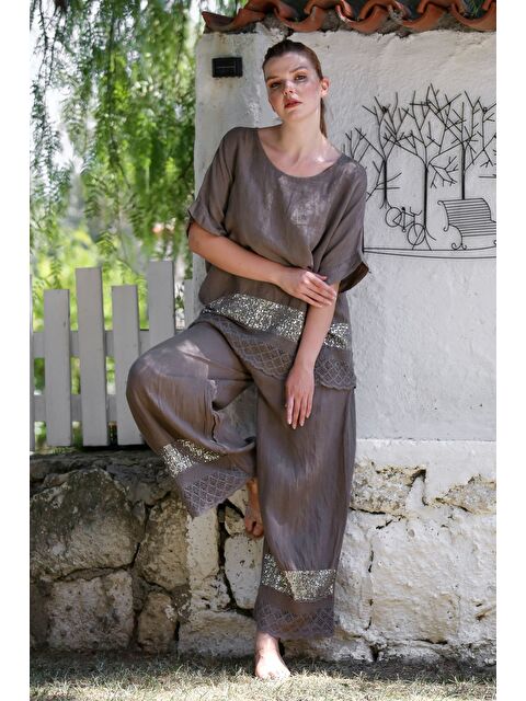 Chiccy İtalyan Vizon Havuz Yaka Düşük Kol Cepli Pul Payet Dantelli Keten Dokuma Takım 73-100 70-68 - S000468928-26429