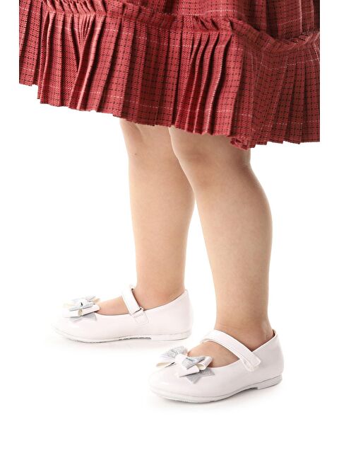 Kiko Kids Cırtlı Kum Sim Fiyonklu Kız Çocuk Babet Ayakkabı Ege 202 Rugan - S000017793-20063