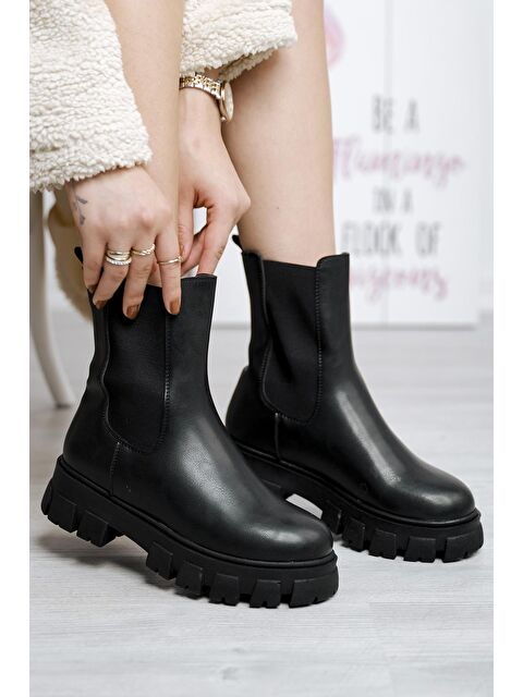 Oksit Keanna Lastikli Kalın Taban Kadın Bot - S000133097-19351