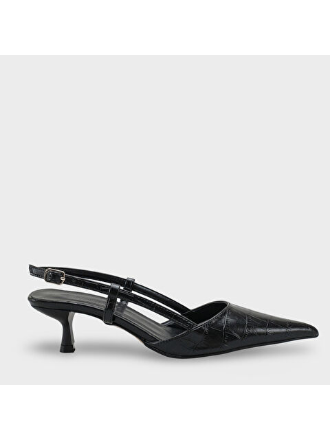 Capone Outfitters Vitoria Sivri Burunlu Orta Topuklu Arkası Kare Arkadan Bantlı Kadın Ayakkabı