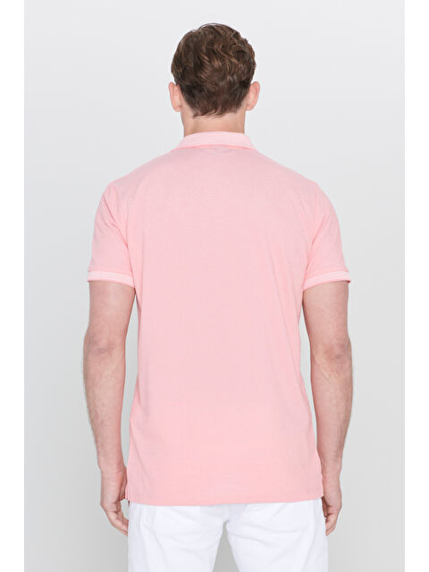 AC&Co / Altınyıldız Classics Erkek Pembe Beyaz Slim Fit Dar Kesim Kıvrılmaz Polo Yaka Kısa Kollu Tişört